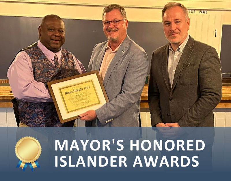 Honored Islander Galen Miller with Mayor Perry and Marc Orlando