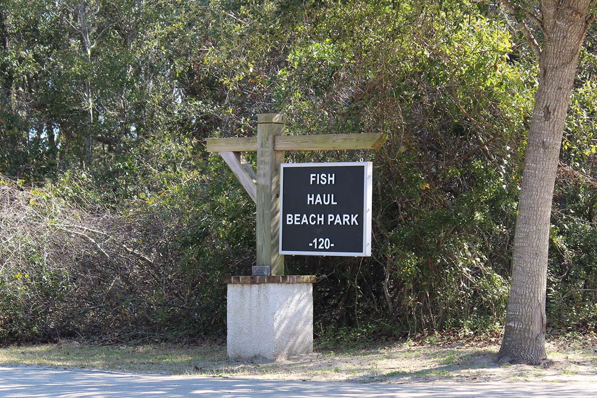 Fish Haul Beach Park Sign