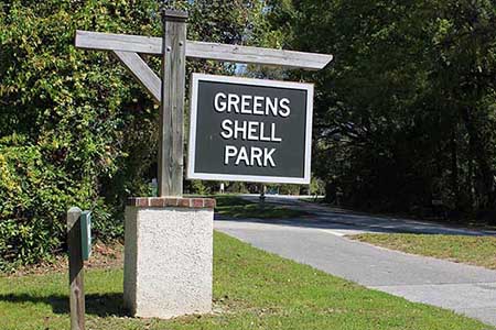 Greens Shell Park Sign